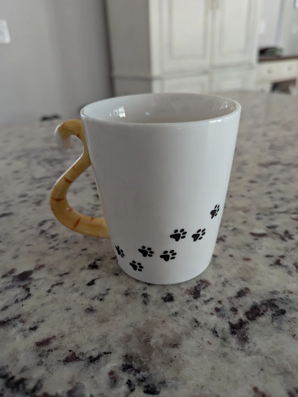 Infloatables Yellow Cat Coffee Cup 12 oz